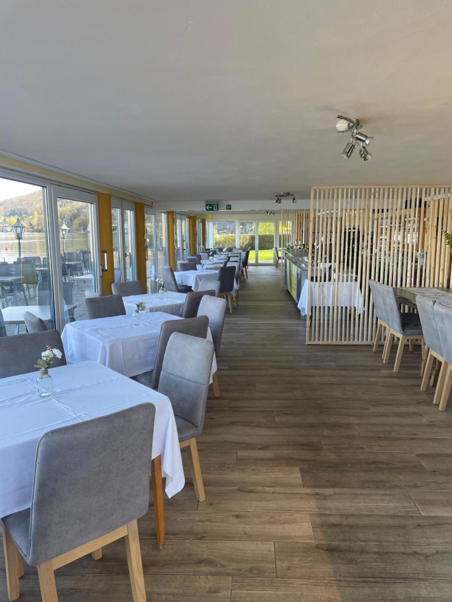 Gasthof Mit Seeterasse & Appartements Zur Landeroith Weyregg Esterno foto