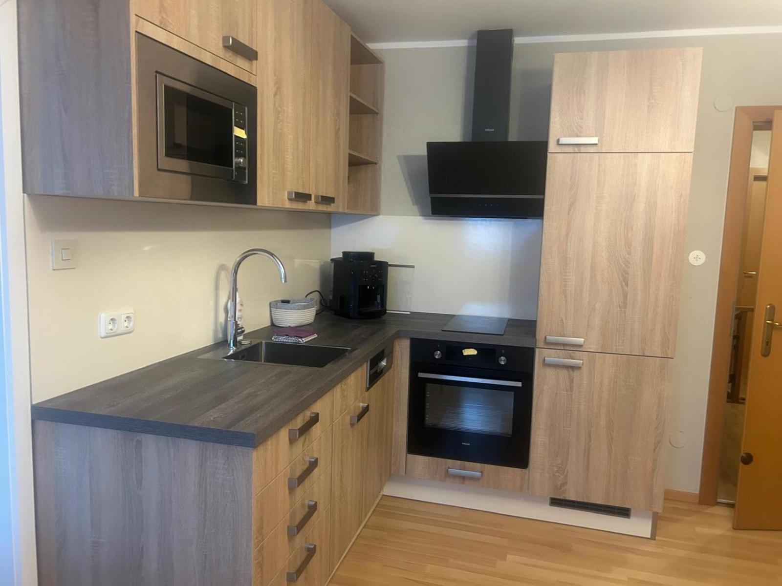 Gasthof Mit Seeterasse & Appartements Zur Landeroith Weyregg Esterno foto