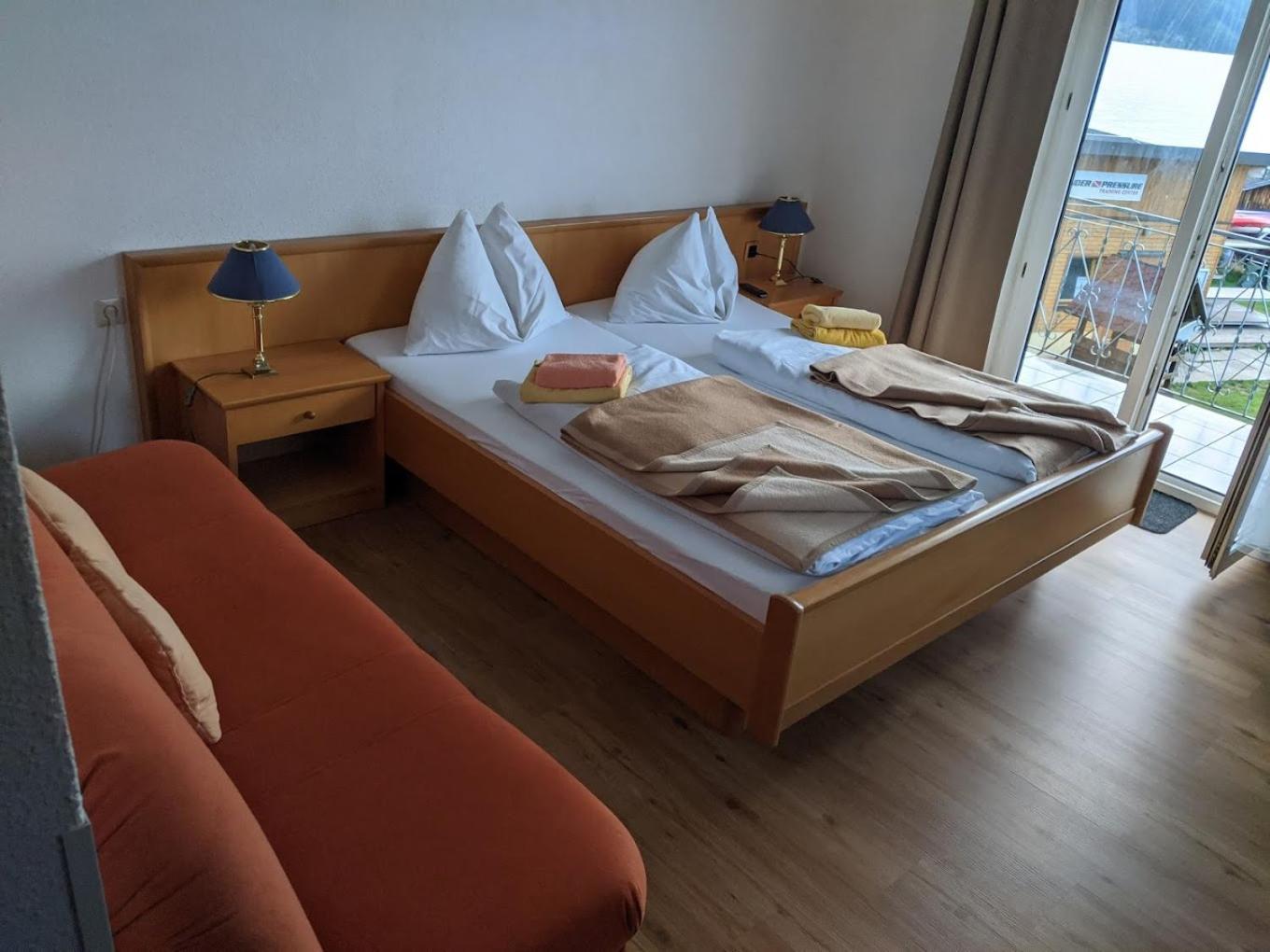 Gasthof Mit Seeterasse & Appartements Zur Landeroith Weyregg Esterno foto